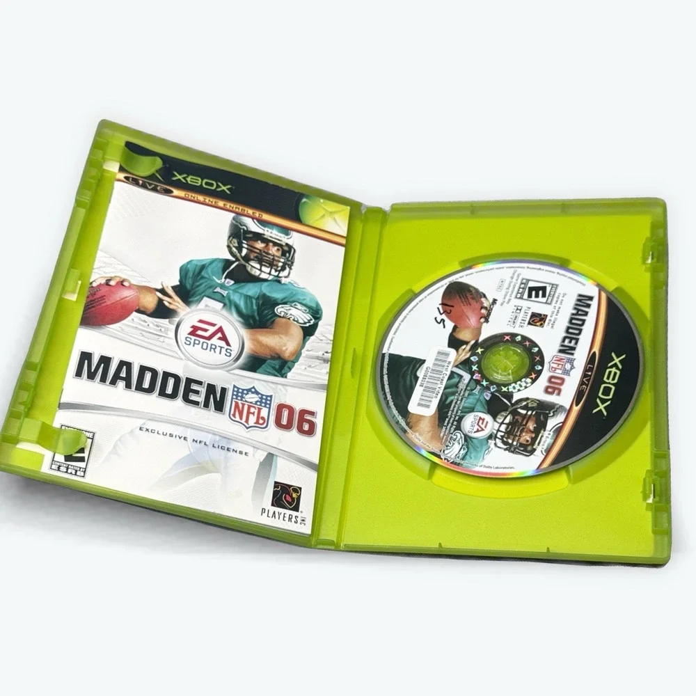 Madden NFL 06 Microsoft Xbox 2005 EA Sports‎ Football Game Donovan McNabb CIB